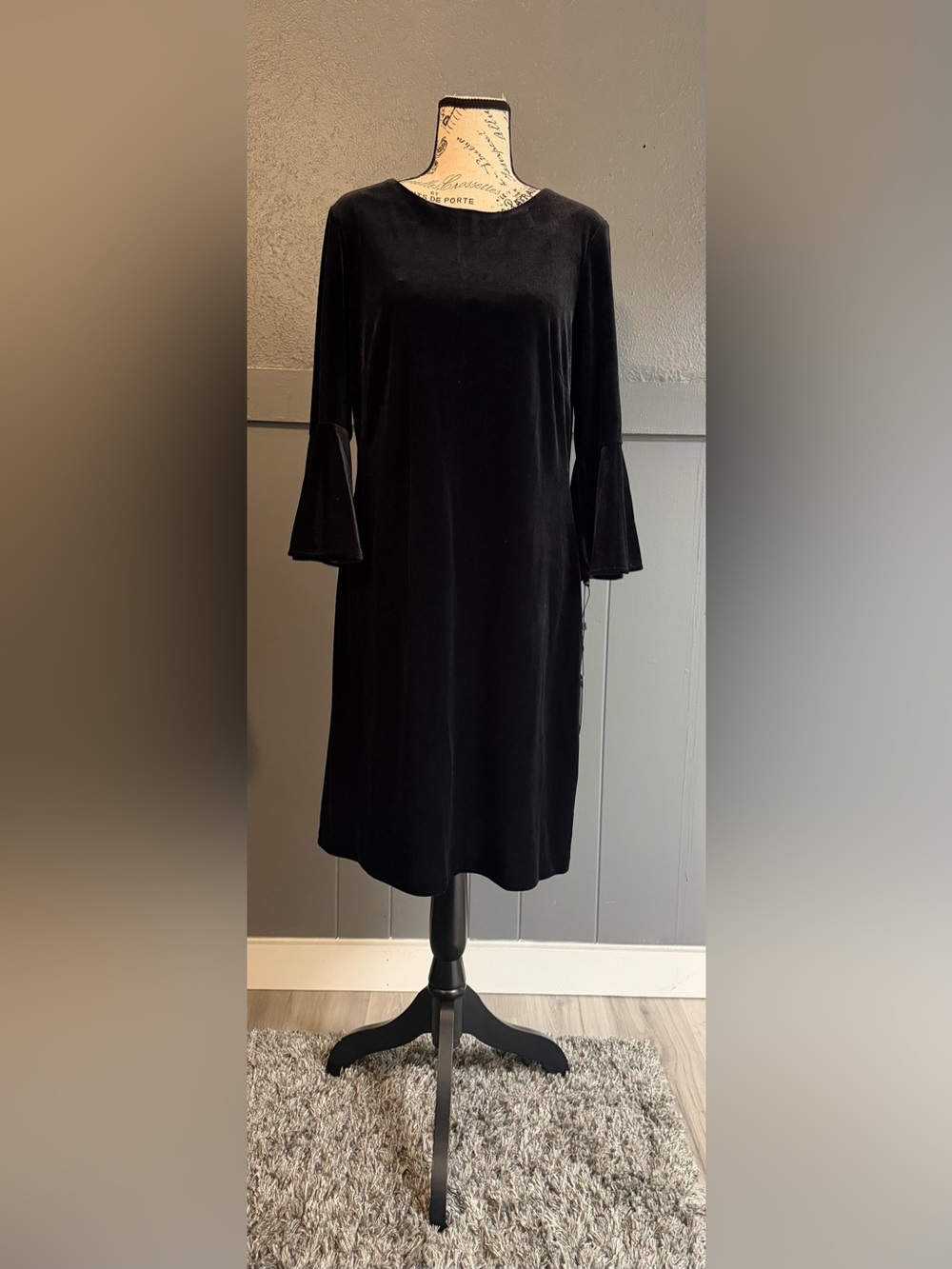 Tommy Hilfiger Black Velvet Long-Sleeve Bell Cuff Dress